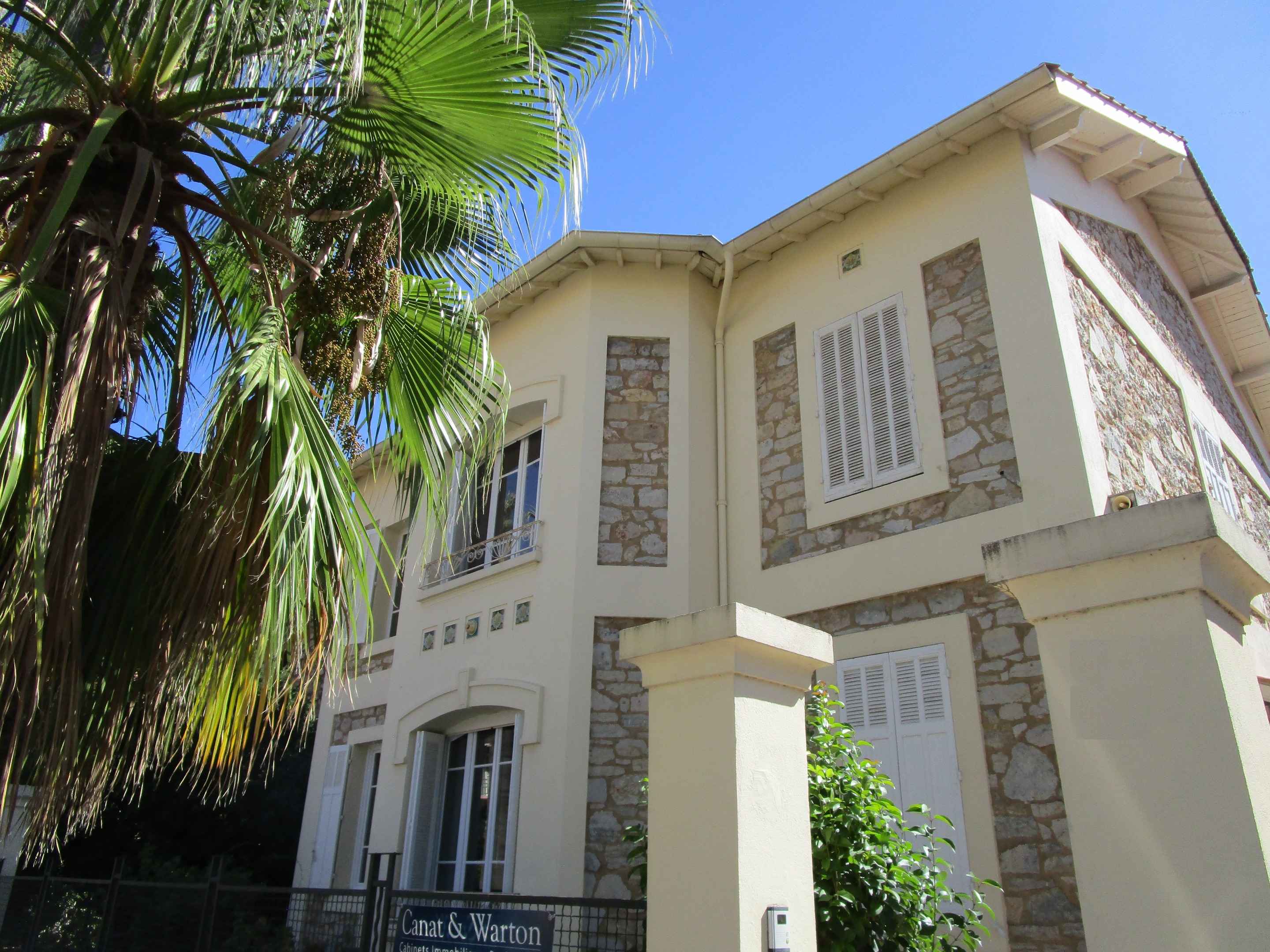 Vente VENTE VILLA CENTRE-VILLE A HYERES Hyères - maison ...